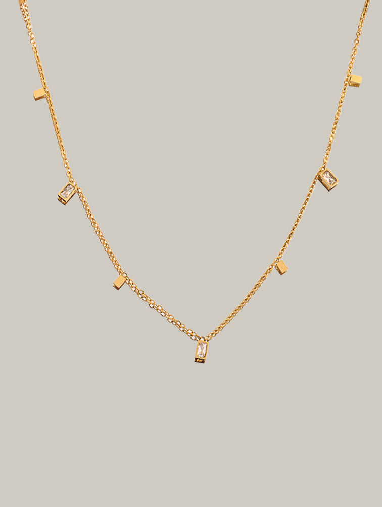 Collar Minimalista Geométrico